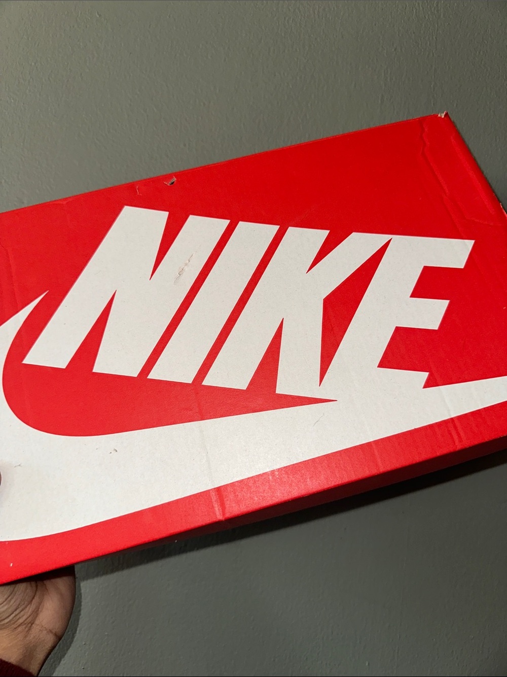 NWT Nike Low-Top Sneakers - Black and White - Picture 9 of 9